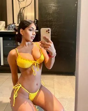 Curtlykellie OnlyFans Leaked Free Thumbnail Picture - #DxUpLcVnzX