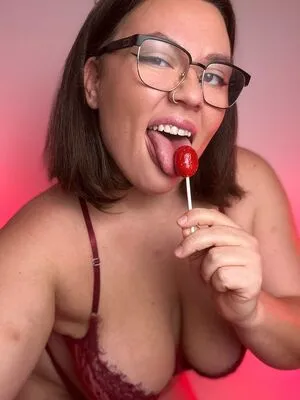 Curvy Chloe OnlyFans Leaked Free Thumbnail Picture - #d8VInuR1m1
