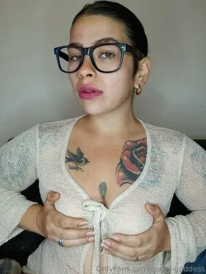 Curvy Goddess OnlyFans Leaked Free Thumbnail Picture - #W6MsV2qgKI