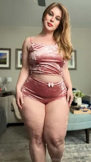 Curvy Krysta OnlyFans Leaked Free Thumbnail Picture - #70lXm7tUWz
