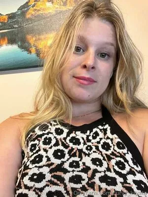 Curvy Krysta OnlyFans Leaked Free Thumbnail Picture - #UWdlRVAXYE