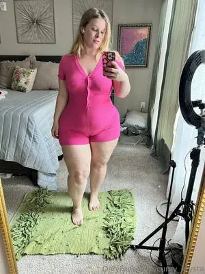 Curvy Krysta OnlyFans Leaked Free Thumbnail Picture - #gIIGgrJrrZ