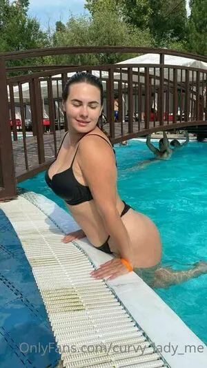 Curvy Lady OnlyFans Leaked Free Thumbnail Picture - #9k7IJOR4qd