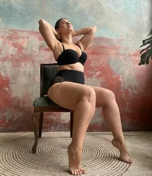 Curvy Lady OnlyFans Leaked Free Thumbnail Picture - #q7ESRWAigl