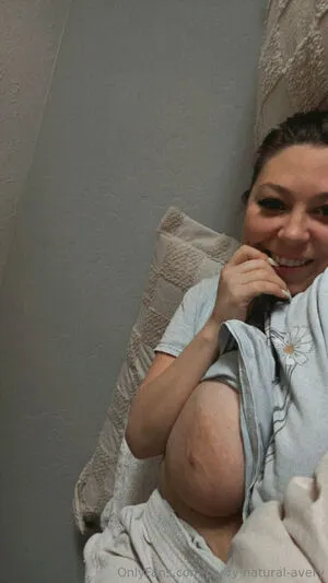 Curvy Natural Avery OnlyFans Leaked Free Thumbnail Picture - #DGqwN8z5kf