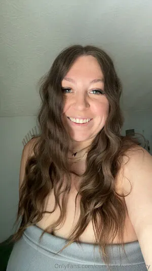 Curvy Natural Avery OnlyFans Leaked Free Thumbnail Picture - #npcPiYhG6M