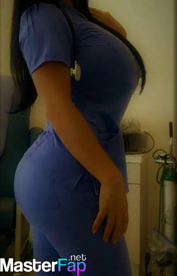 curvy-nurse