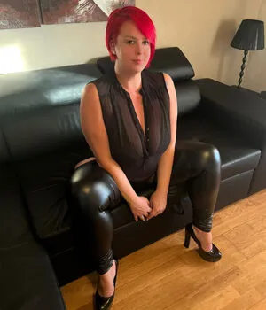 Curvy Sarah OnlyFans Leaked Free Thumbnail Picture - #XVhwHe7cml