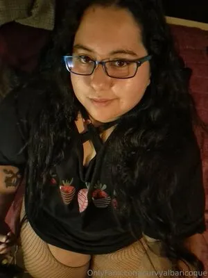 Curvyalbaricoque OnlyFans Leaked Free Thumbnail Picture - #L5HBxozpon