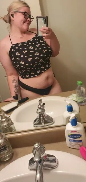 Curvybbyfree OnlyFans Leaked Free Thumbnail Picture - #3D5xJ4lR0t