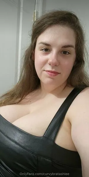 Curvybratashlee OnlyFans Leaked Free Thumbnail Picture - #QT9CwFTPEt