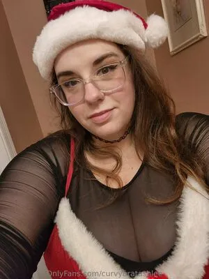 Curvybratashlee OnlyFans Leaked Free Thumbnail Picture - #V97XhGX2eD