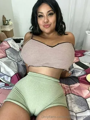 Curvybunny91 OnlyFans Leaked Free Thumbnail Picture - #gicFobu3Kg