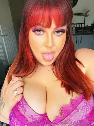 Curvycamgirl22 OnlyFans Leaked Free Thumbnail Picture - #p4lzOkBqln
