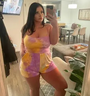 Curvycc OnlyFans Leaked Free Thumbnail Picture - #4DWbUBP9zW