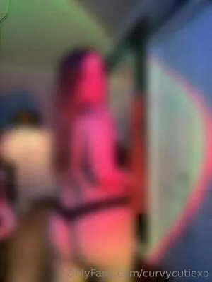 Curvycutiexo OnlyFans Leaked Free Thumbnail Picture - #pltfz6NTmo