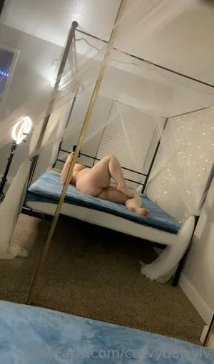 Curvydaisylv OnlyFans Leaked Free Thumbnail Picture - #Hbf2d5wLw1