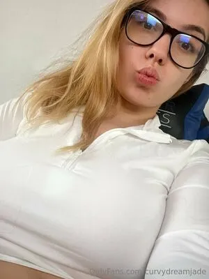 Curvydreamjade OnlyFans Leaked Free Thumbnail Picture - #EEn7cHBN1l