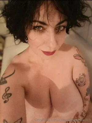 Curvyemeraldwitch OnlyFans Leaked Free Thumbnail Picture - #dfOgjGzXxI