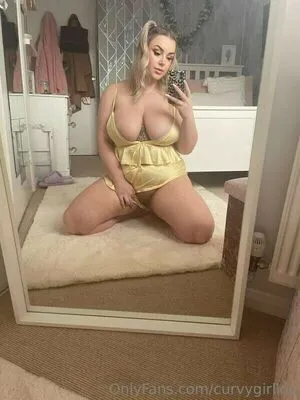 Curvygirllou OnlyFans Leaked Free Thumbnail Picture - #TvXZXAfRJ1