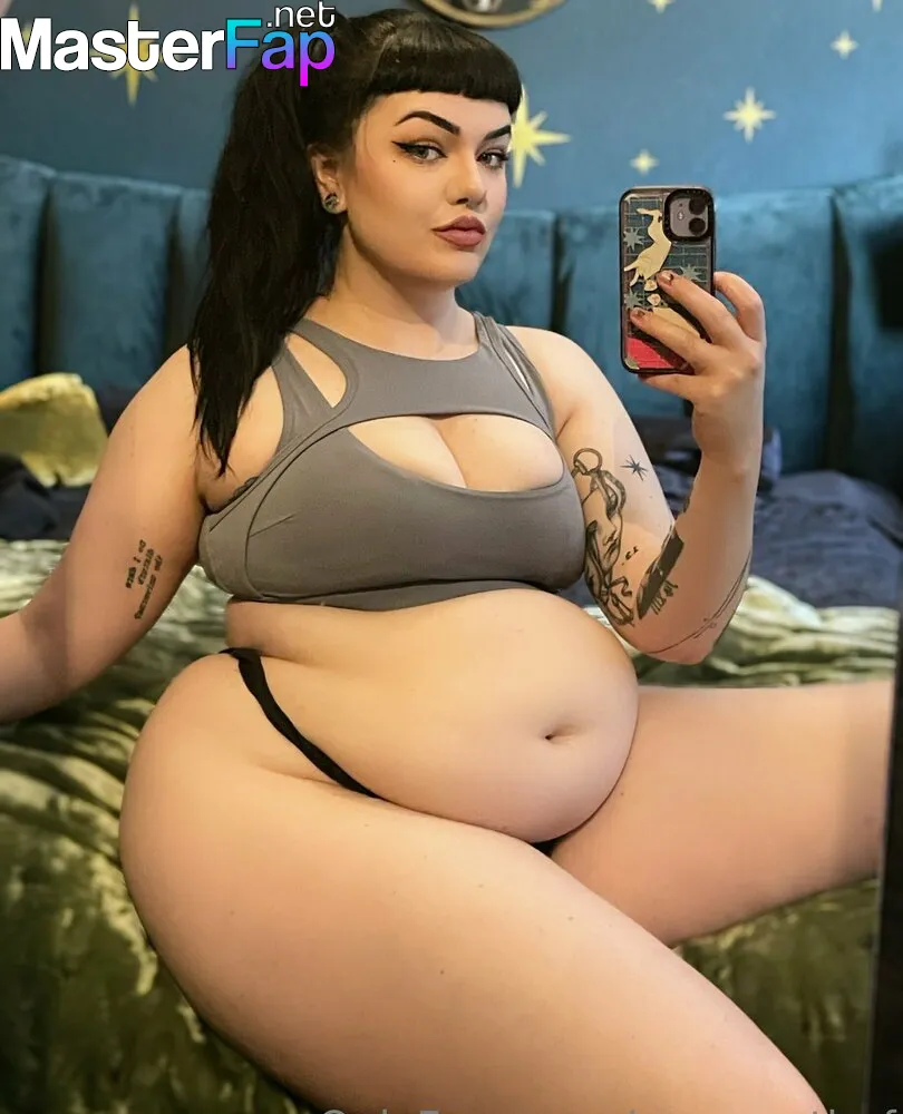 curvygothgf