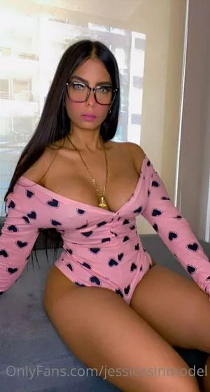Curvyjessy OnlyFans Leaked Free Thumbnail Picture - #341HGO1HIy