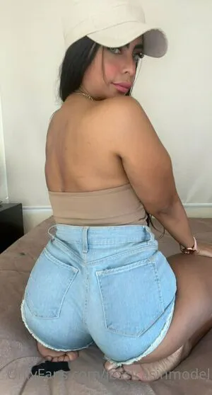 Curvyjessy OnlyFans Leaked Free Thumbnail Picture - #j3K9l6Veyd