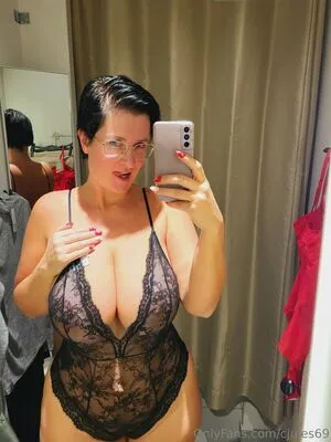 Curvyjules69 OnlyFans Leaked Free Thumbnail Picture - #l8a7QFy9ml