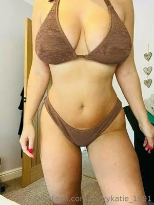 curvykatie_1991 OnlyFans Leaked Free Thumbnail Picture - #iCbWa739Oe
