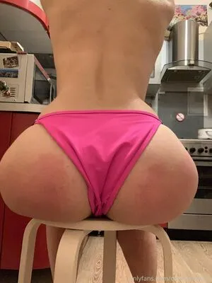 Curvykristina OnlyFans Leaked Free Thumbnail Picture - #stswCUM3U3