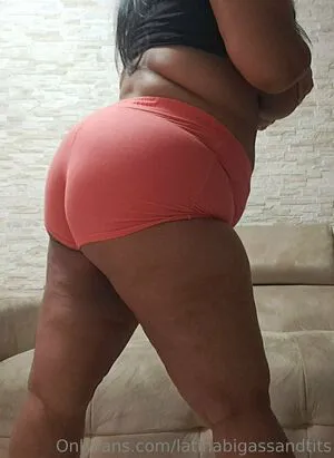 Curvylatinakay1 OnlyFans Leaked Free Thumbnail Picture - #Fd9Q2uakum