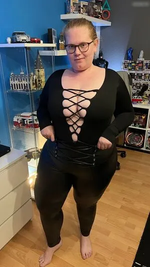 Curvyleo93 OnlyFans Leaked Free Thumbnail Picture - #3Bj6gmWhDI