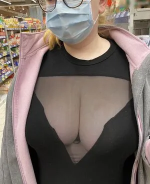 Curvyleo93 OnlyFans Leaked Free Thumbnail Picture - #awar8FoNfX