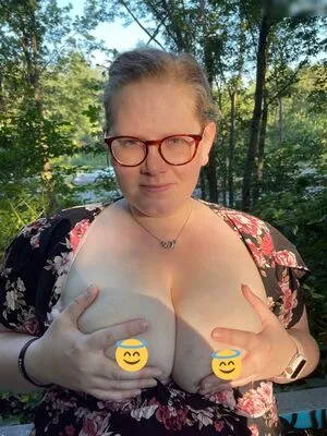 Curvyleo93 OnlyFans Leaked Free Thumbnail Picture - #fwueZd3GRC