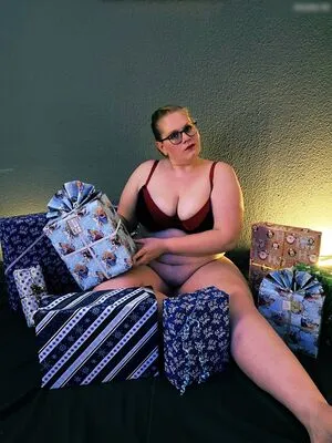 Curvyleo93 OnlyFans Leaked Free Thumbnail Picture - #k9JUFaSjP2