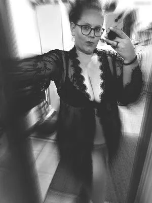 Curvyleo93 OnlyFans Leaked Free Thumbnail Picture - #qpkAg0Dw1M