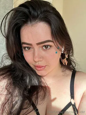 Curvylizzz OnlyFans Leaked Free Thumbnail Picture - #EL2KQ4VKiS