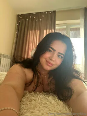 Curvylizzz OnlyFans Leaked Free Thumbnail Picture - #aagmUUk1df