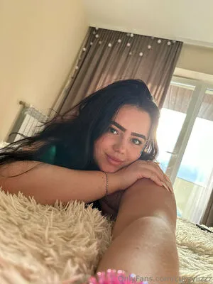 Curvylizzz OnlyFans Leaked Free Thumbnail Picture - #b9rzFZWICy