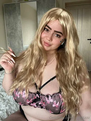 Curvylizzz OnlyFans Leaked Free Thumbnail Picture - #hlrchRZfYA