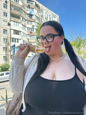 Curvylizzz OnlyFans Leaked Free Thumbnail Picture - #ipiH2EDXnh