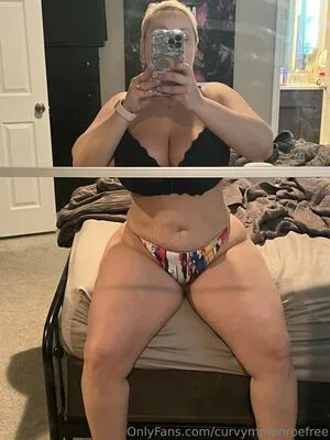 Curvymmonroefree OnlyFans Leaked Free Thumbnail Picture - #5UU20lSNmI
