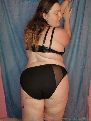 Curvymonstergirlfree OnlyFans Leaked Free Thumbnail Picture - #HUrjES6leZ