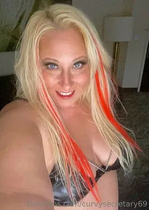 Curvysecretary69 OnlyFans Leaked Free Thumbnail Picture - #1KOdN1gQbb