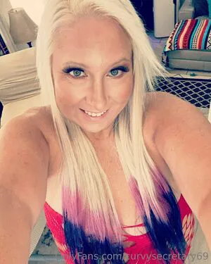 Curvysecretary69 OnlyFans Leaked Free Thumbnail Picture - #yJL4CRM2RI