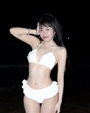 Cute Asian Teen Bikini OnlyFans Leaked Free Thumbnail Picture - #bbdIunkF1J