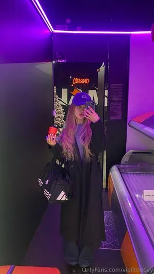 Cute Blonde Evy OnlyFans Leaked Free Thumbnail Picture - #IG3hHEispZ