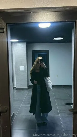 Cute Blonde Evy OnlyFans Leaked Free Thumbnail Picture - #Nj0Pi8twXD