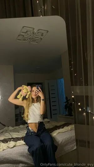Cute Blonde Evy OnlyFans Leaked Free Thumbnail Picture - #cWyN0fmI9p