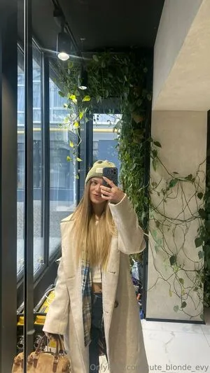 Cute Blonde Evy OnlyFans Leaked Free Thumbnail Picture - #oQzaAOoxO2